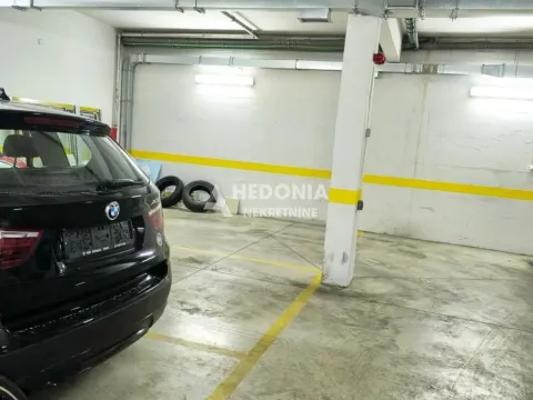 Sale, four bedroom apartment, 165m², Stari Grad, Beograd - image 15