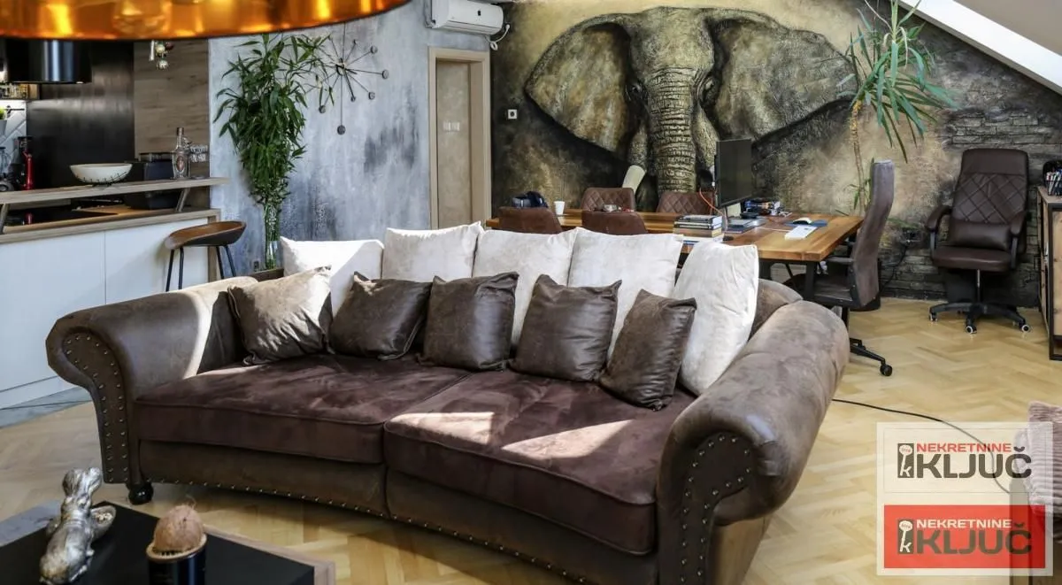 Prodaja, dvosoban stan, 69m², Centar, Novi Sad
