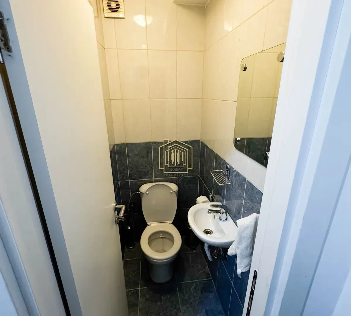 Izdavanje, dvosoban stan, 60m², Blok 9, Podgorica