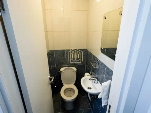 Izdavanje, dvosoban stan, 60m², Blok 9, Podgorica - image 5
