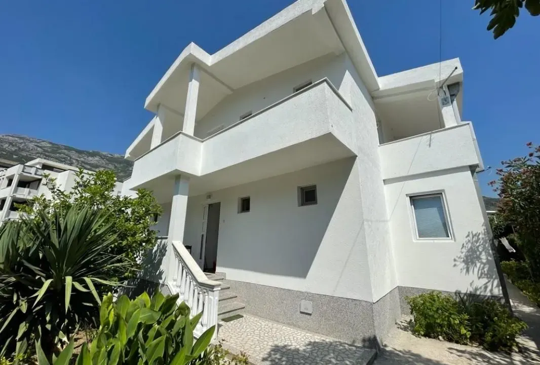 Sale, house, 216m², Sutomore, Bar