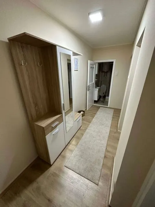 Prodaja, dvosoban stan, 56m², Železnička Stanica, Novi Sad Sve Podlokacije