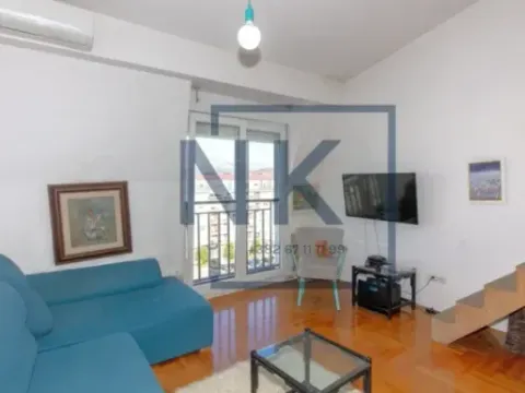 Izdavanje, garsonjera, 27m², Stari Aerodrom, Podgorica - image 3