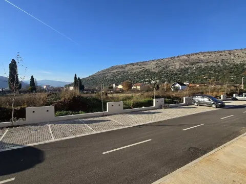 Rent, office space, 73m², Tološi, Podgorica - image 4