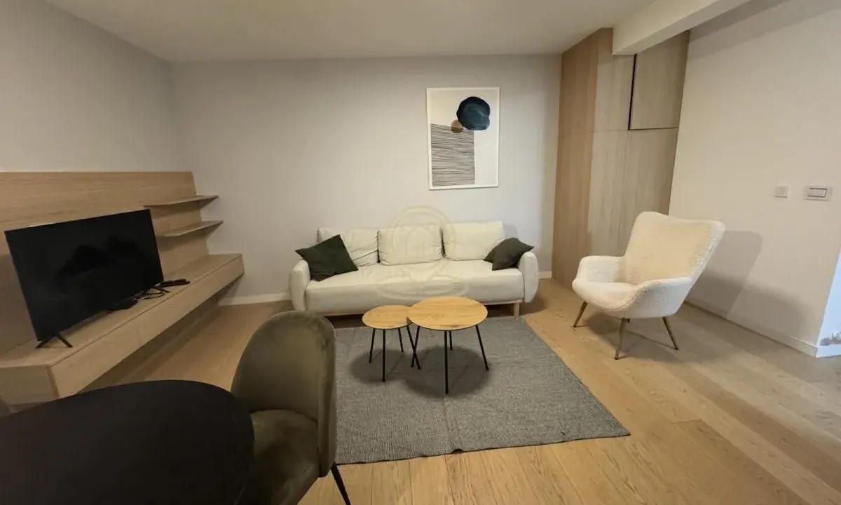 Rent, two bedroom apartment, 52m², Palilula Sve Podlokacije, Beograd