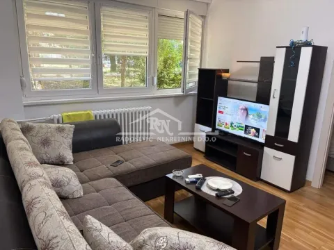 Sale, one bedroom apartment, 41m², Skojevsko Naselje, Beograd - image 7