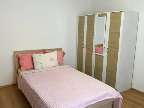 Rent, two bedroom apartment, 450m², Pobrežje, Podgorica - image 10