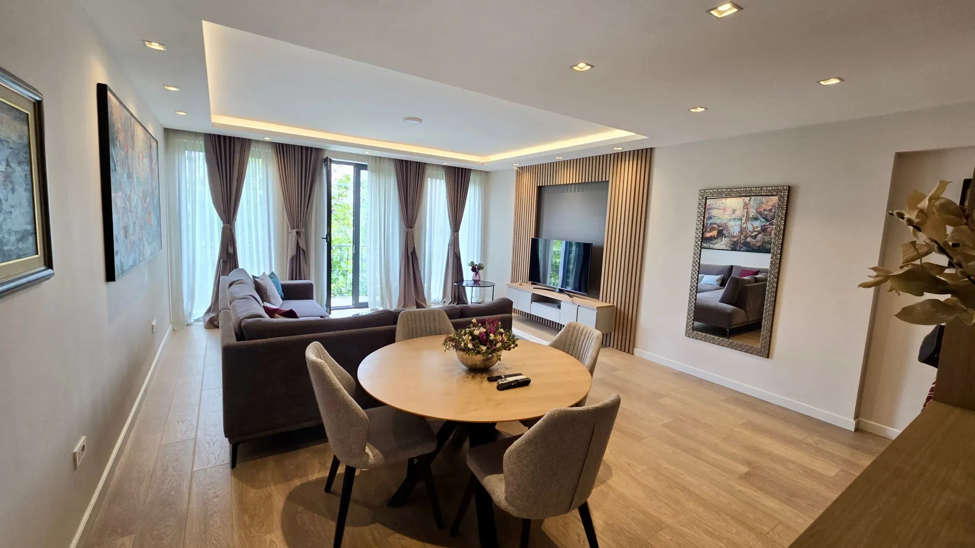 Rent, two bedroom apartment, 120m², Centar, Podgorica