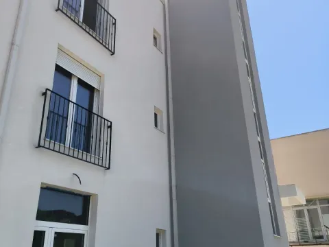 Izdavanje, poslovni prostor, 100m², Radovanići, Herceg Novi - image 6