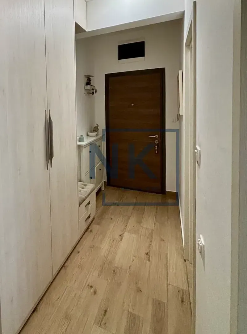 Prodaja, dvosoban stan, 67m², Centar, Podgorica