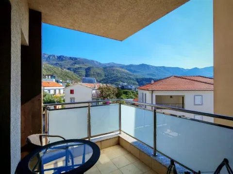 Prodaja, jednosoban stan, 52m², Bečići, Budva - image 8