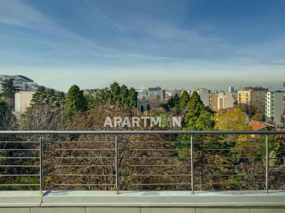Sale, four bedroom apartment, 176m², Gradska Bolnica, Zvezdara Sve Podlokacije