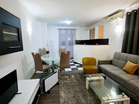 Rent, two bedroom apartment, 60m², Donja Gorica, Podgorica - image 4