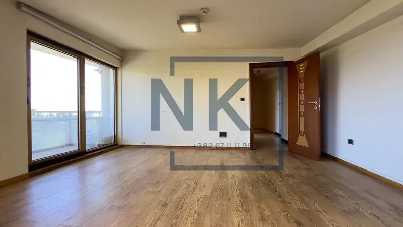 Rent, office space, 130m², Momišići, Podgorica