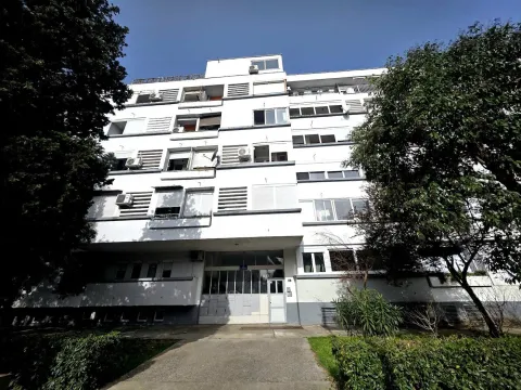 Rent, apartment, 40m², Preko Morače, Podgorica - image 1