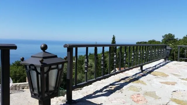 Prodaja, kuća, 400m², Šušanj, Bar