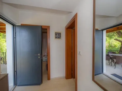 Rent, one bedroom apartment, 55m², Ratac, Bar - image 9