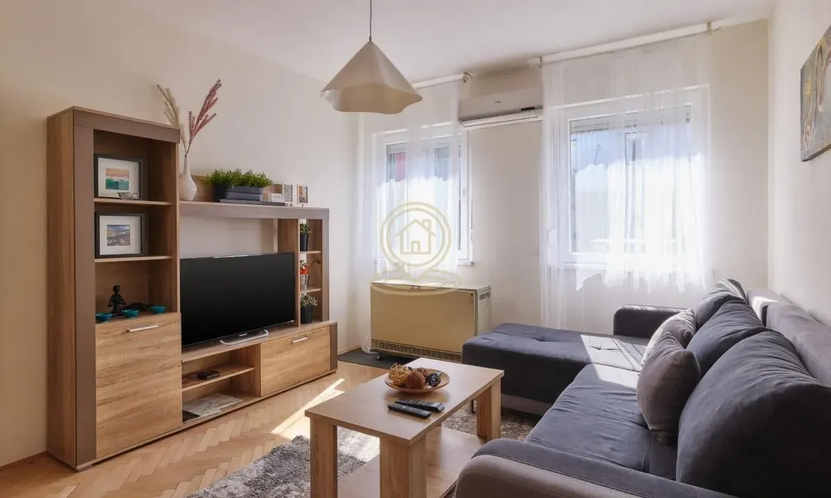 Rent, two bedroom apartment, 55m², Savski Venac, Beograd