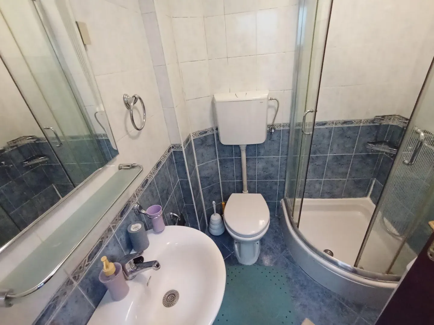 Izdavanje, trosoban stan, 120m², Ljubović, Podgorica