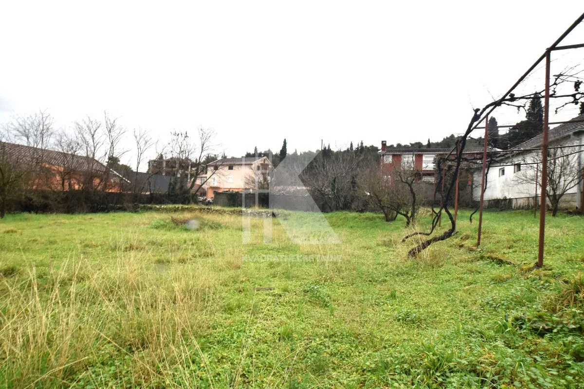 Prodaja, plac, 1400m², Zagorič, Podgorica