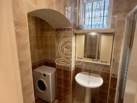 Izdavanje, dvosoban stan, 43m², Stari Grad, Beograd - image 10