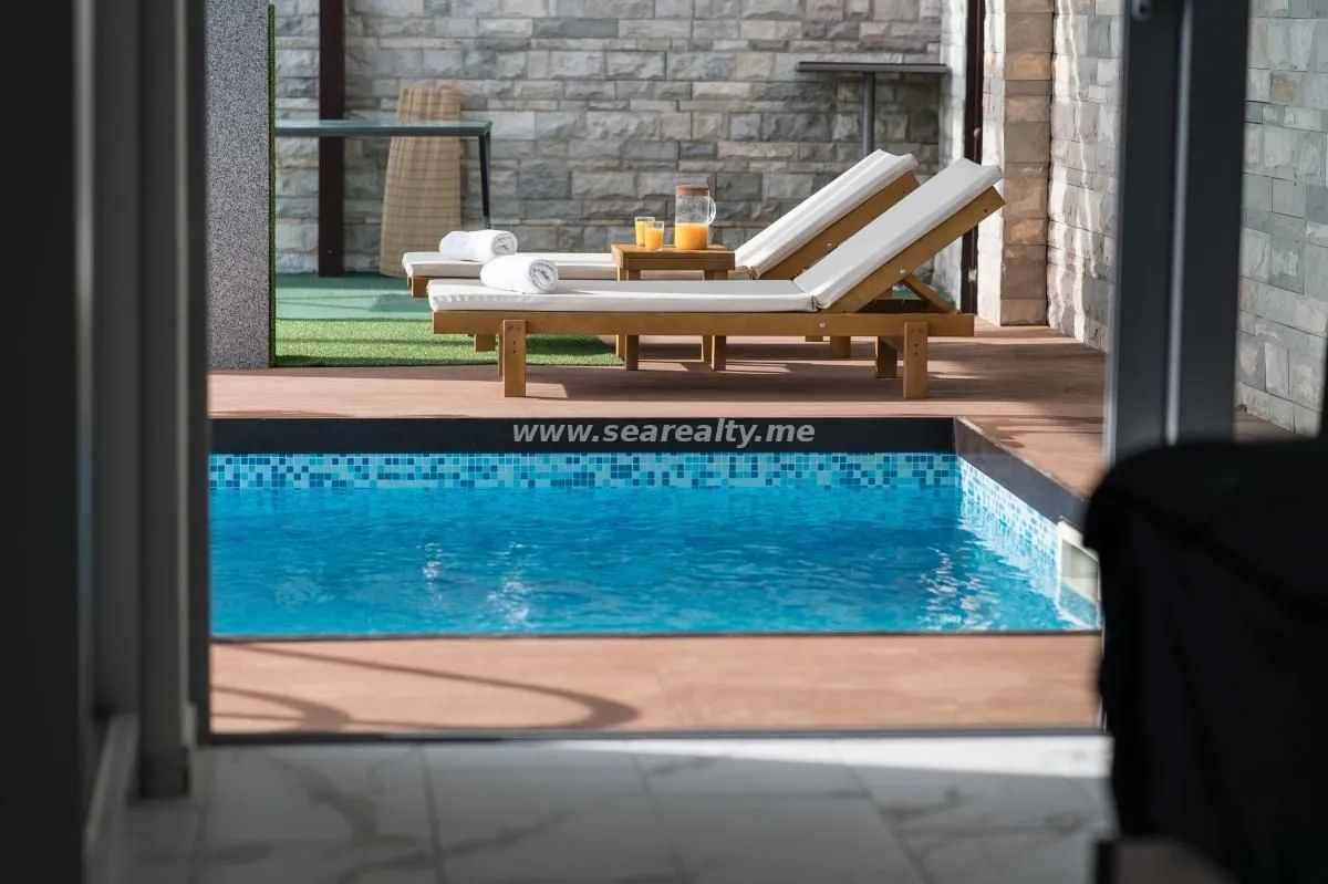 Prodaja, kuća, 280m², Tivat, Crna Gora