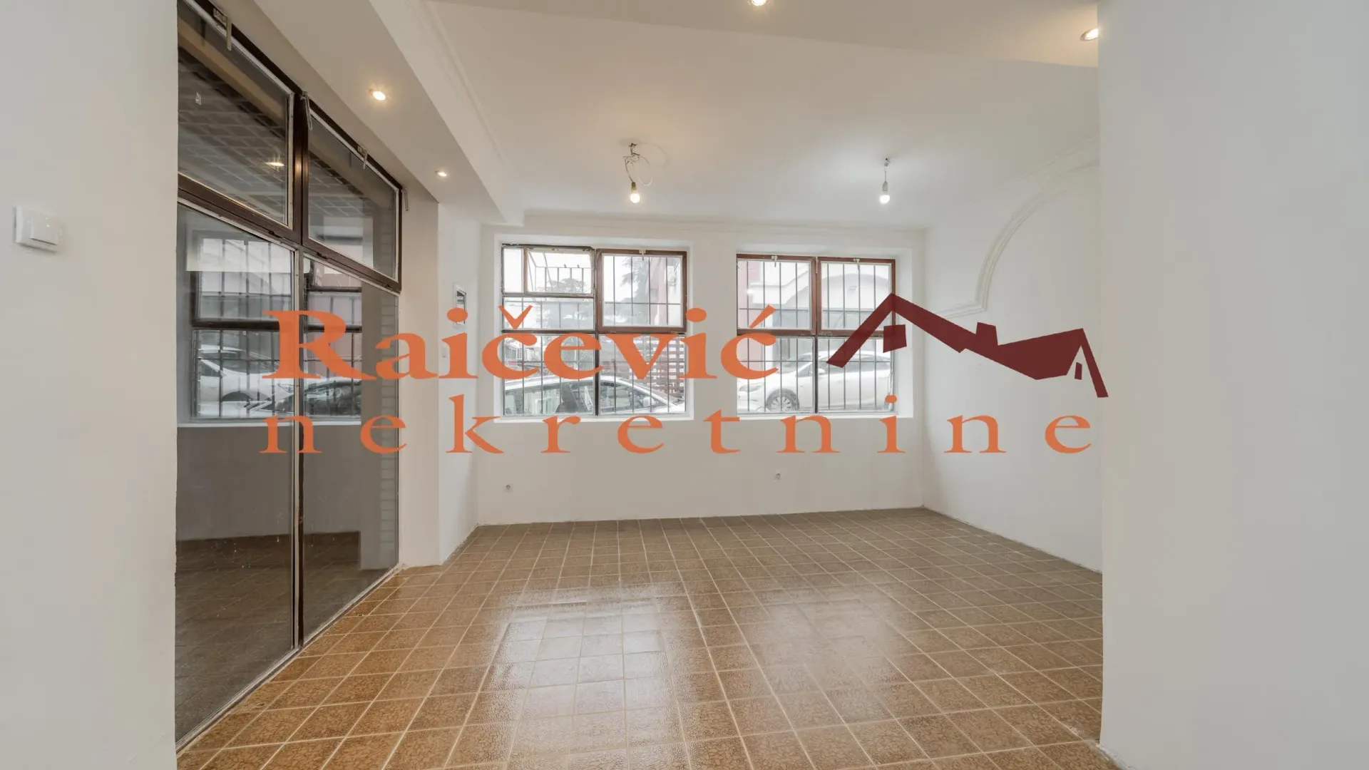 Sale, office space, 49m², Voždovac Sve Podlokacije, Beograd