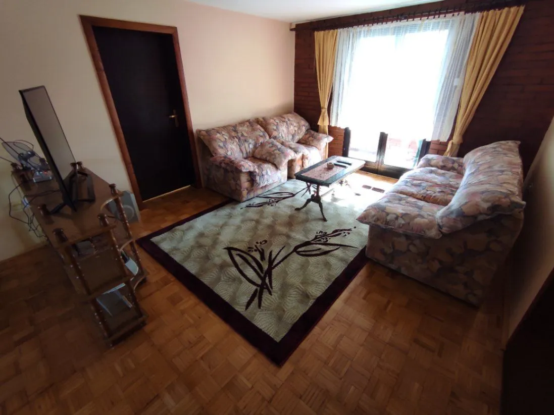 Prodaja, petosoban stan, 130m², Centar, Kraljevo