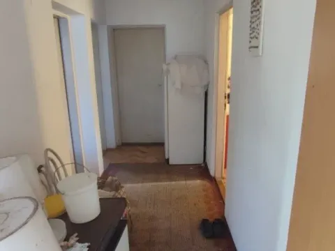 Sale, house, 200m², Kaludjerica, Grocka - image 2