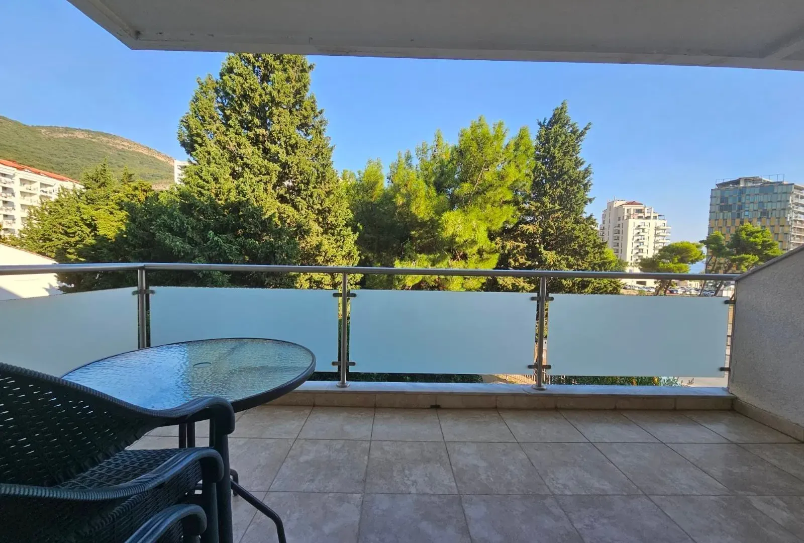 Sale, two bedroom apartment, 90m², Bečići, Budva