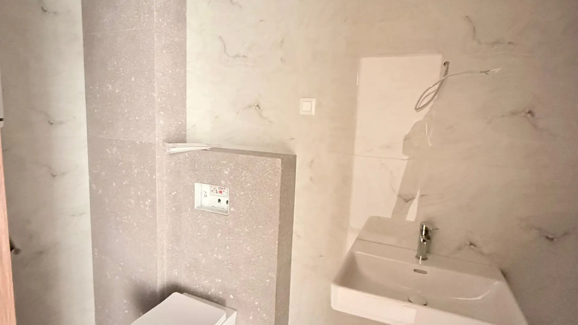 Prodaja, jednosoban stan, 44m², Rozino, Budva