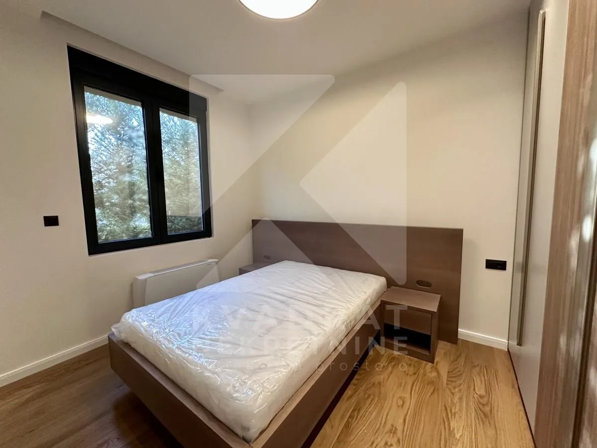 Rent, house, 230m², Gornja Gorica, Podgorica