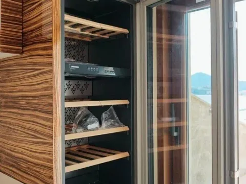 Sale, four bedroom apartment, 350m², Budva, Crna Gora - image 15