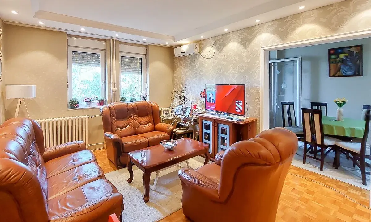 Prodaja, dvosoban stan, 69m², Babušnica, Srbija