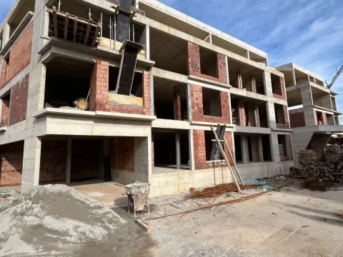 Prodaja, dvosoban stan, 62m², Zagorič, Podgorica - image 10