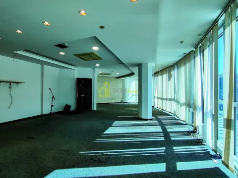 Izdavanje, poslovni prostor, 450m², Preko Morače, Podgorica - image 11