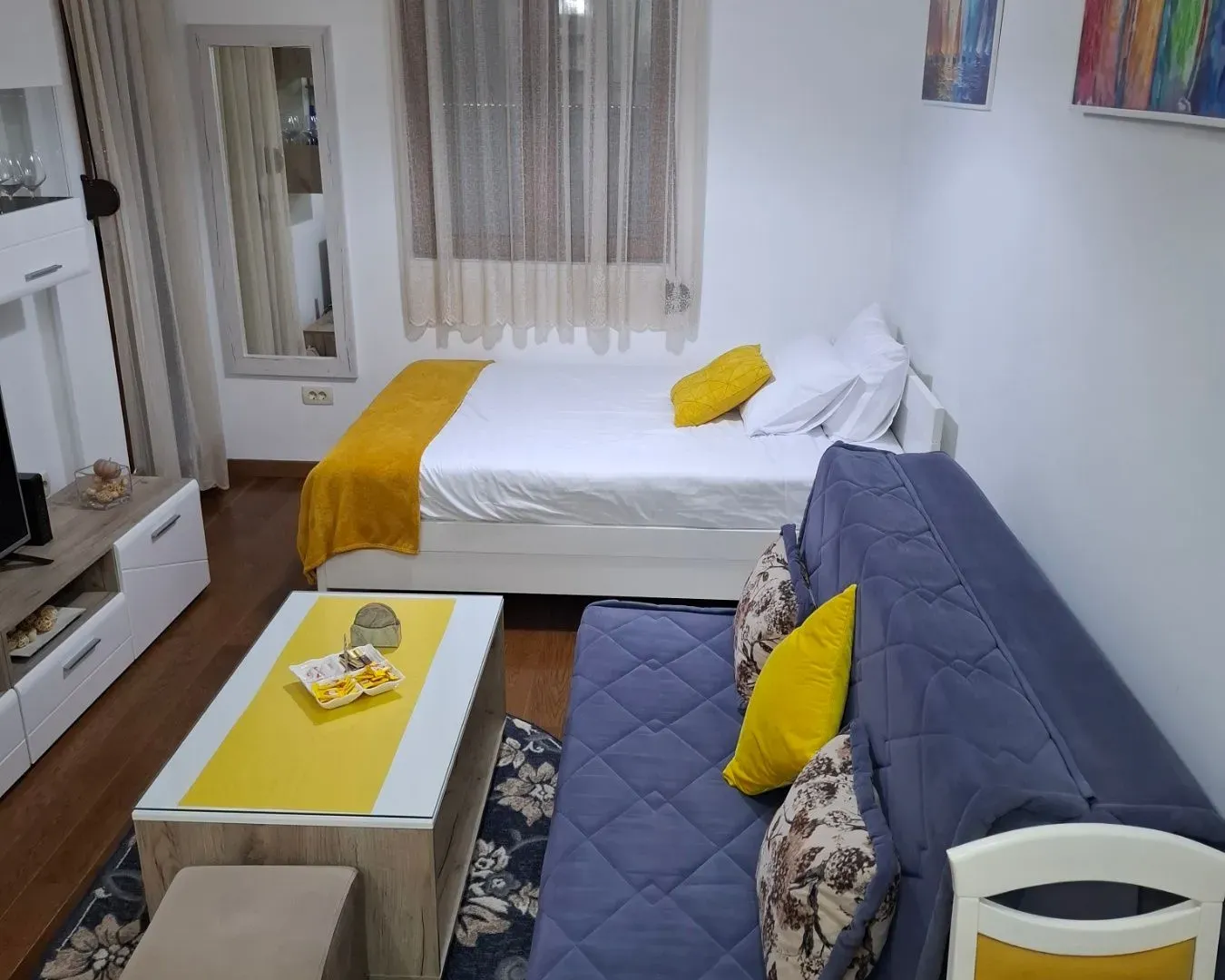 Izdavanje, stan, 30m², Stara Varoš, Podgorica