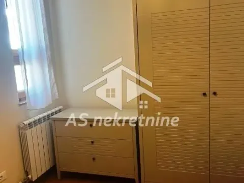 Izdavanje, trosoban stan, 100m², Stari Grad, Beograd - image 31