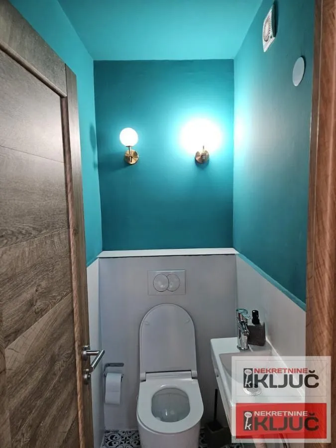 Prodaja, trosoban stan, 96m², Sajmište, Novi Sad