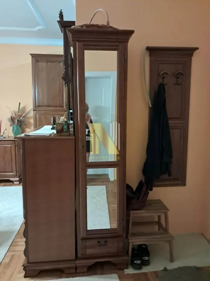 Prodaja, dvosoban stan, 49m², Centar, Subotica