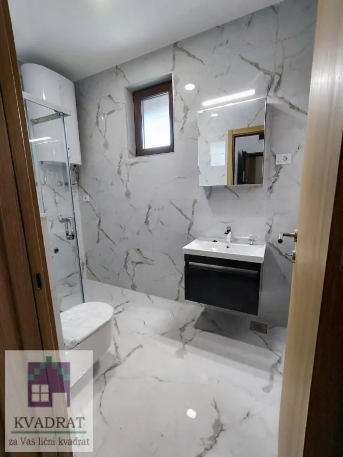 Prodaja, jednosoban stan, 38m², Centar, Zlatibor