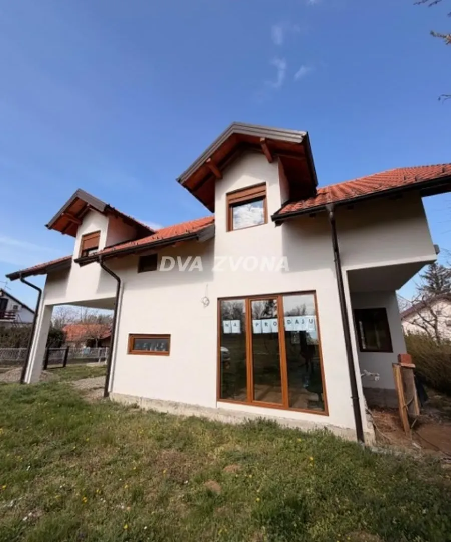 Prodaja, kuća, 144m², Čortanovci, Inđija