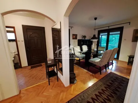 Prodaja, kuća, 238m², Vrčin, Grocka - image 12