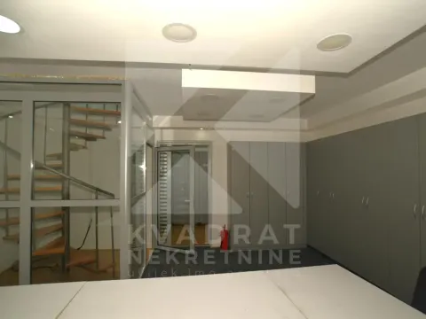Izdavanje, poslovni prostor, 140m², Preko Morače, Podgorica - image 9