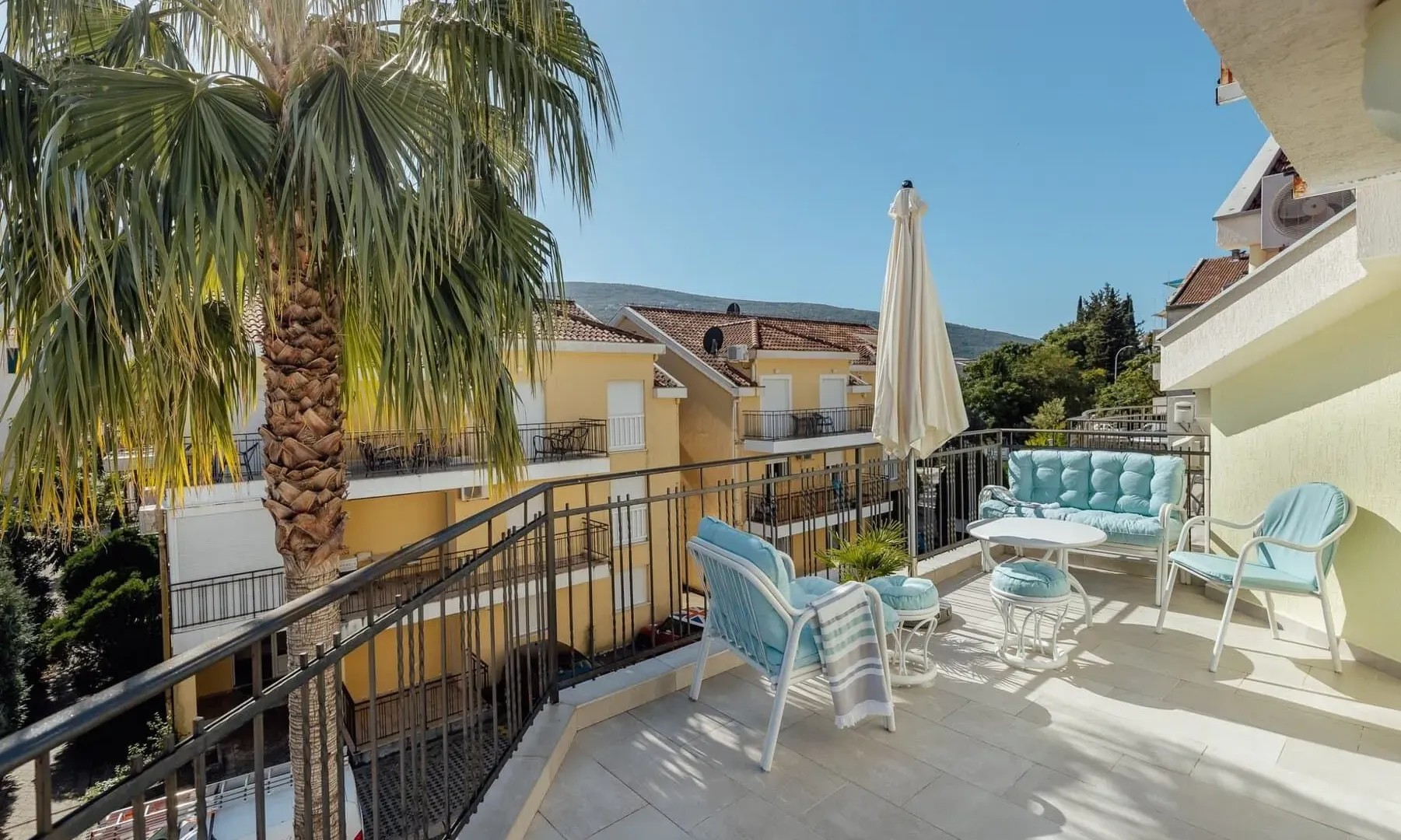 Prodaja, trosoban stan, 172m², Đenovići, Herceg Novi
