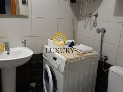 Izdavanje, jednosoban stan, 43m², Kod Big Fashion-a, Podgorica - image 10