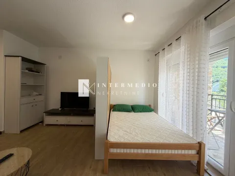 Izdavanje, garsonjera, 35m², Zelenika, Herceg Novi - image 7