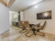 Izdavanje, dvosoban stan, 56m², Lazi, Budva - image 2