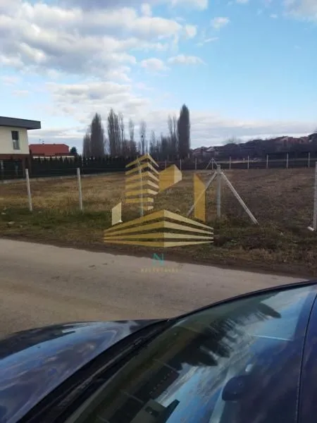 Sale, land lot, 700m², Veternik, Novi Sad Sve Podlokacije