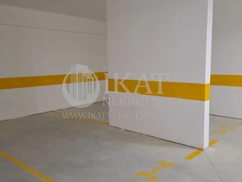Rent, parking/garage, 13m², Zemun Meandri, Zemun Sve Podlokacije - image 4